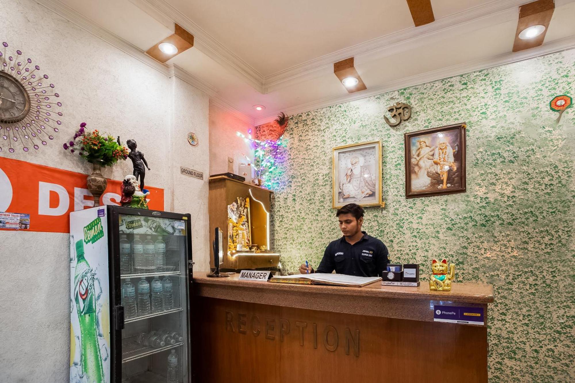 Hotel O City Inn Dx Nové Dillí Exteriér fotografie